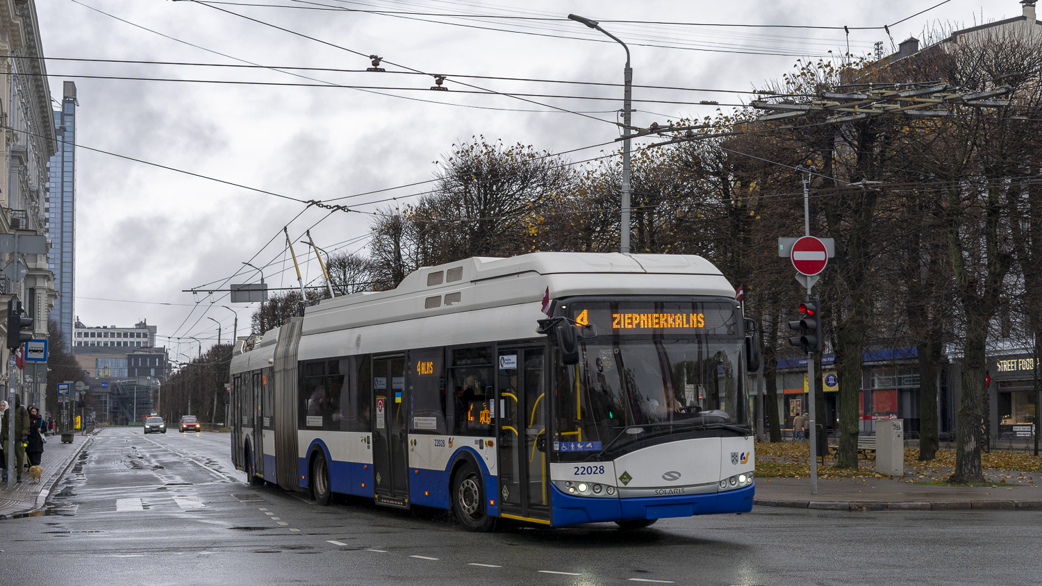 Riga, Solaris Trollino III 18,75 H2 č. 22028 Riga, Solaris Trollino III 18,75 H2 č. 22028