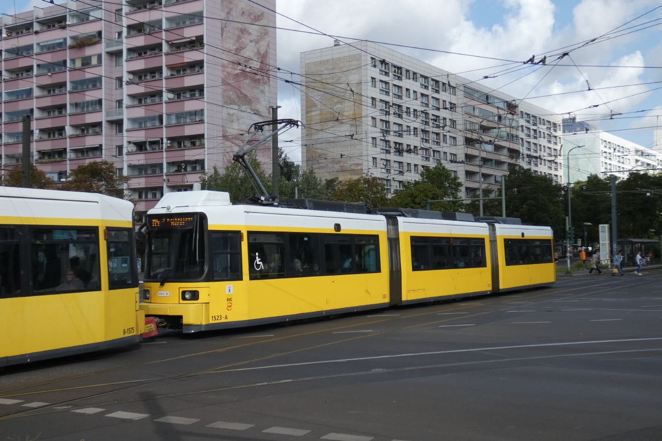 Берлин, BVG GT6U № 1523