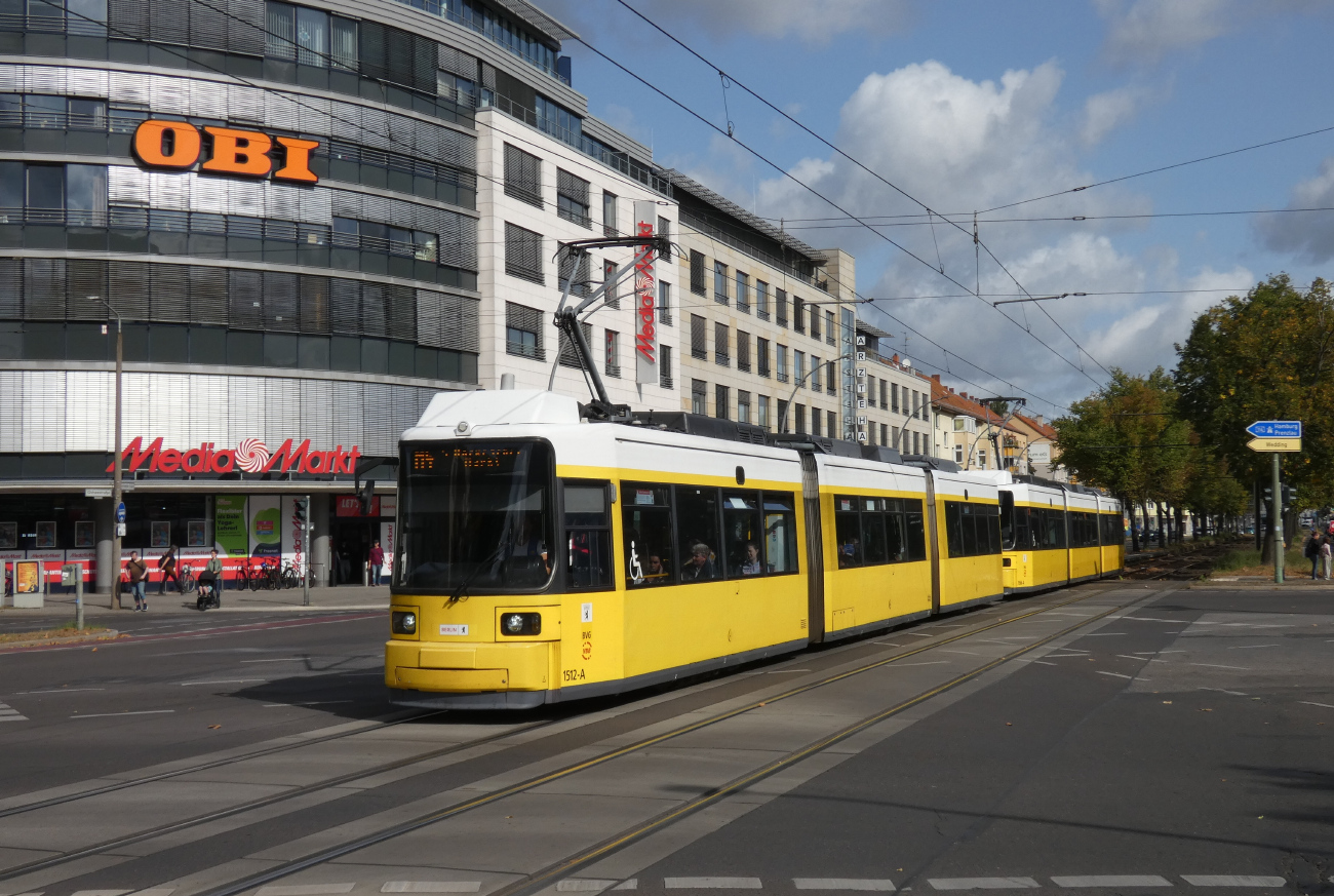 Berlīne, BVG GT6U № 1512