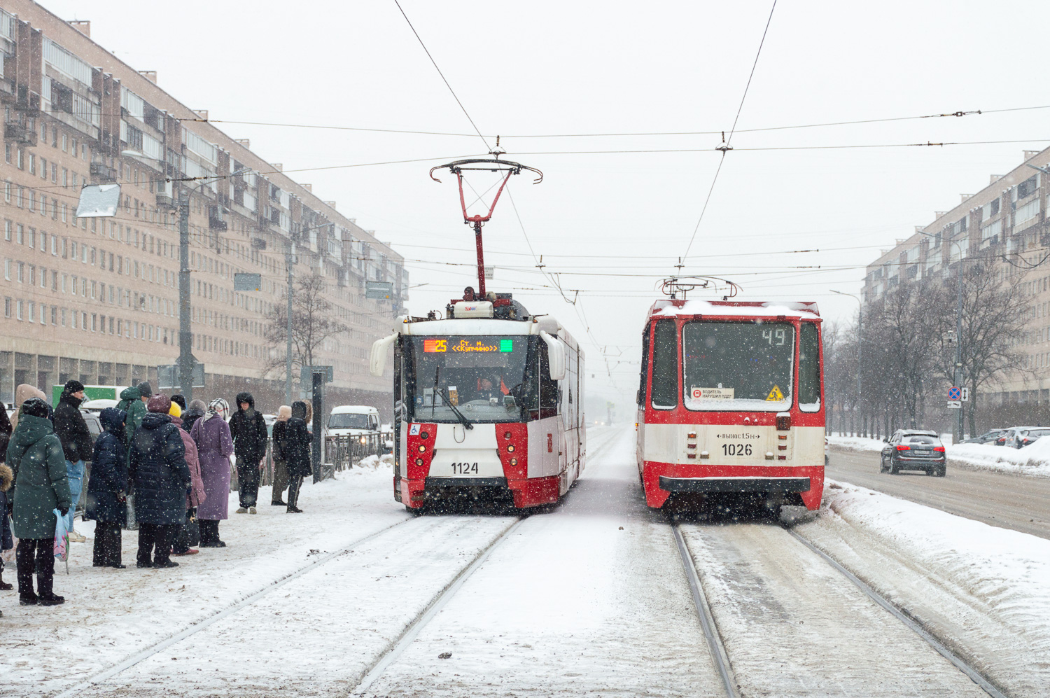 Санкт-Петербург, 71-152 (ЛВС-2005) № 1124; Санкт-Петербург, 71-147К (ЛВС-97К) № 1026