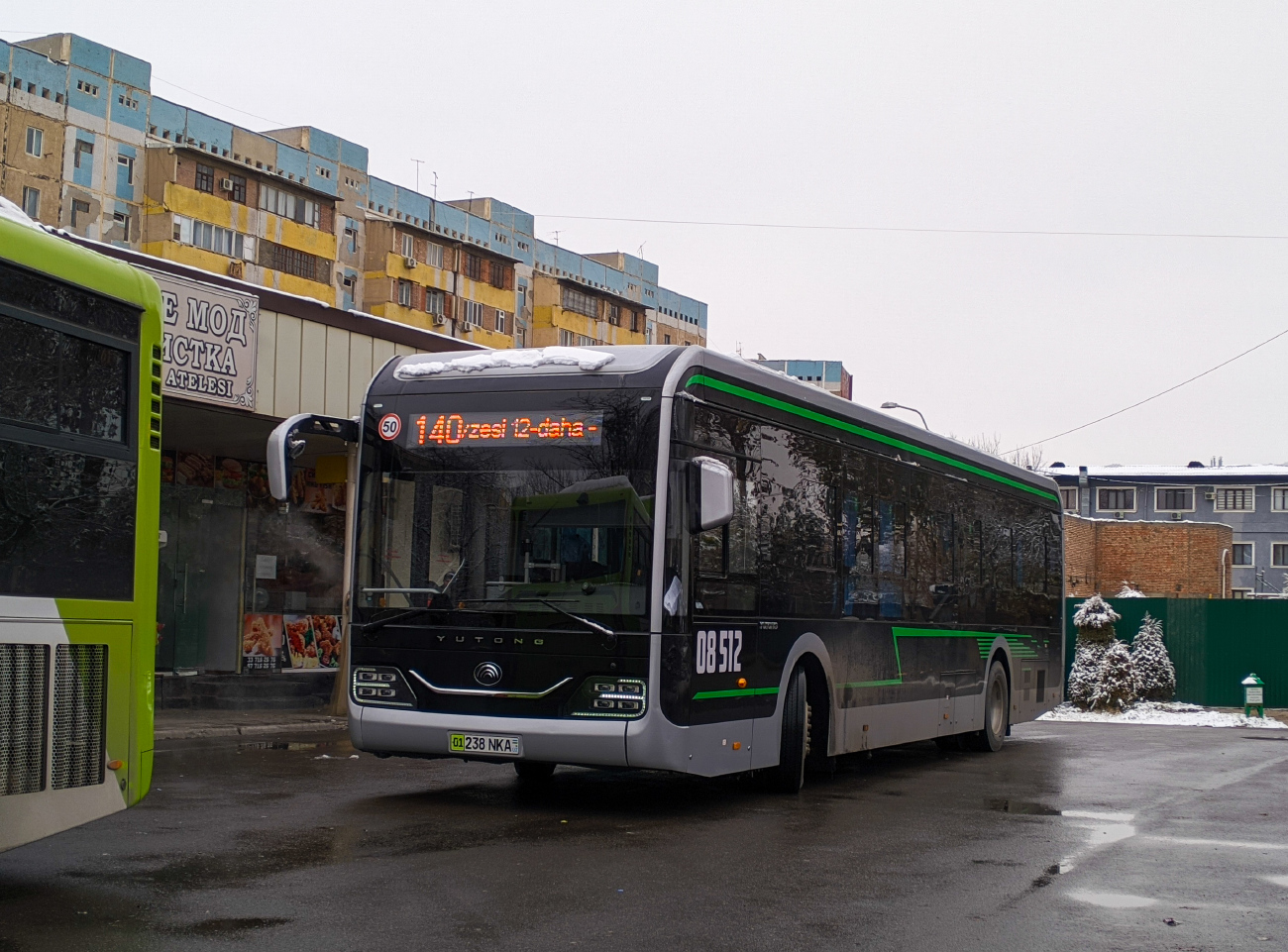 Ташкент, Yutong ZK6126BEVG № 08512