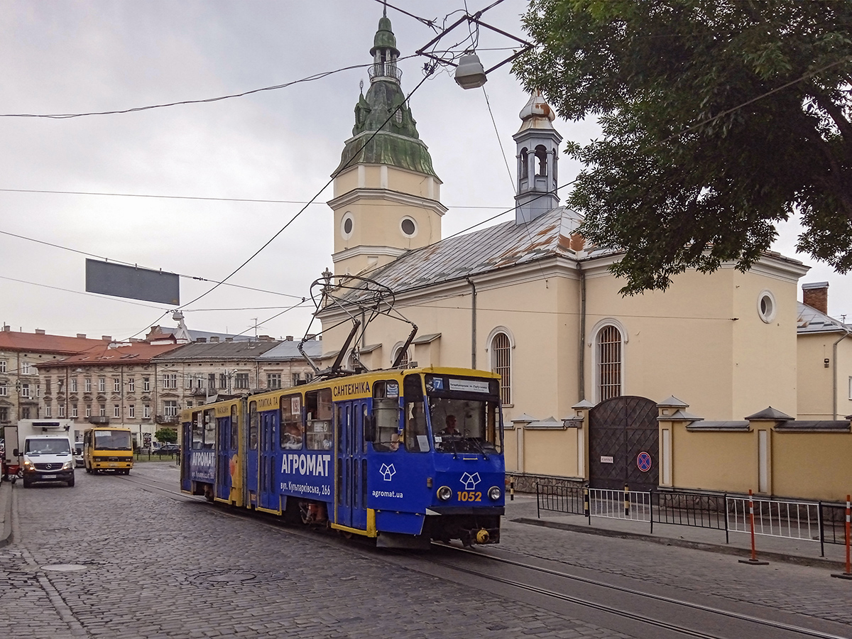 Львов, Tatra KT4SU № 1052