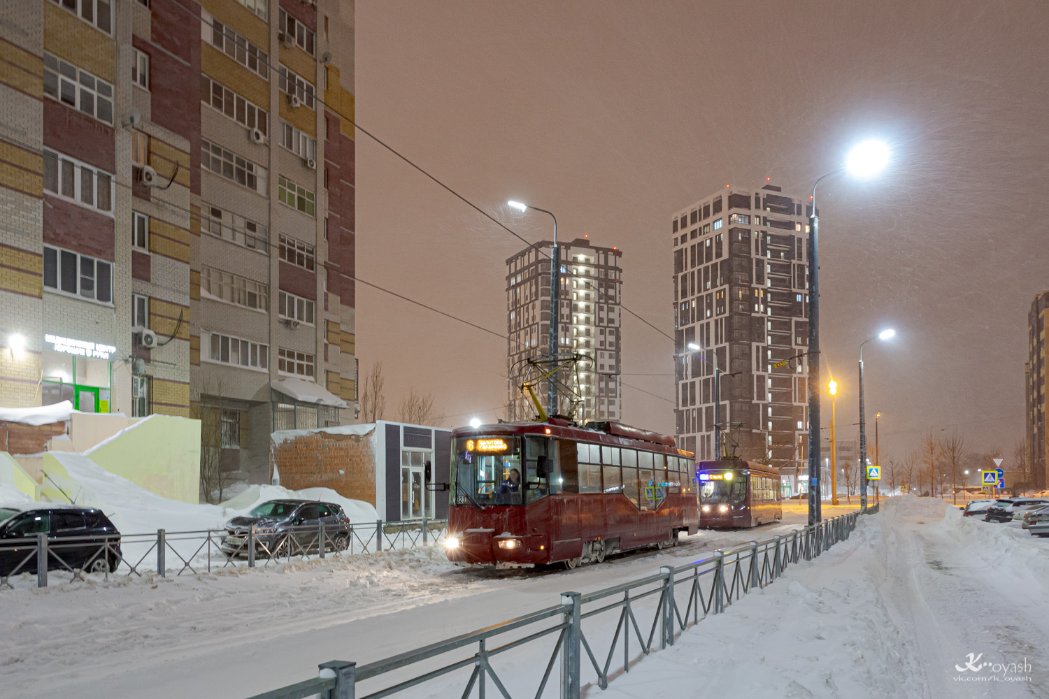 Казань, БКМ 62103 № 1323; Казань — Погодные катаклизмы Казань, БКМ 62103 № 1323; Казань — Погодные катаклизмы