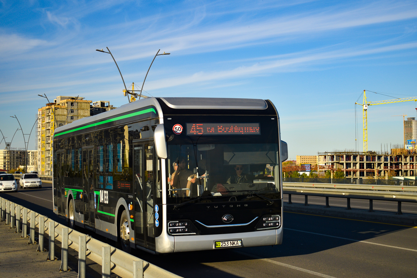 Ташкент, Yutong ZK6126BEVG № 04133