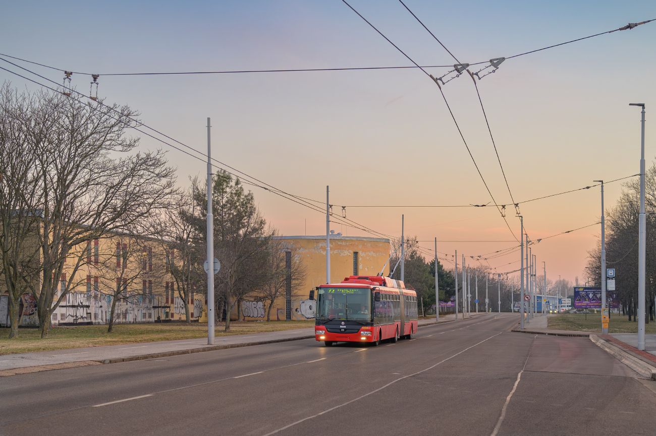 Братислава, Škoda 31Tr SOR № 6816