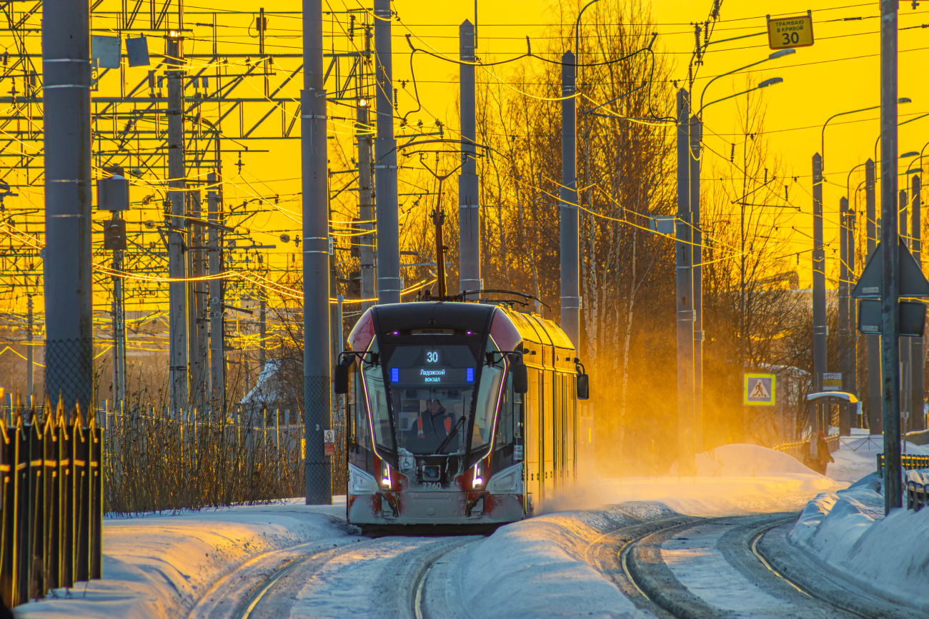 Szentpétervár, 71-932 “Nevskiy” — 7760