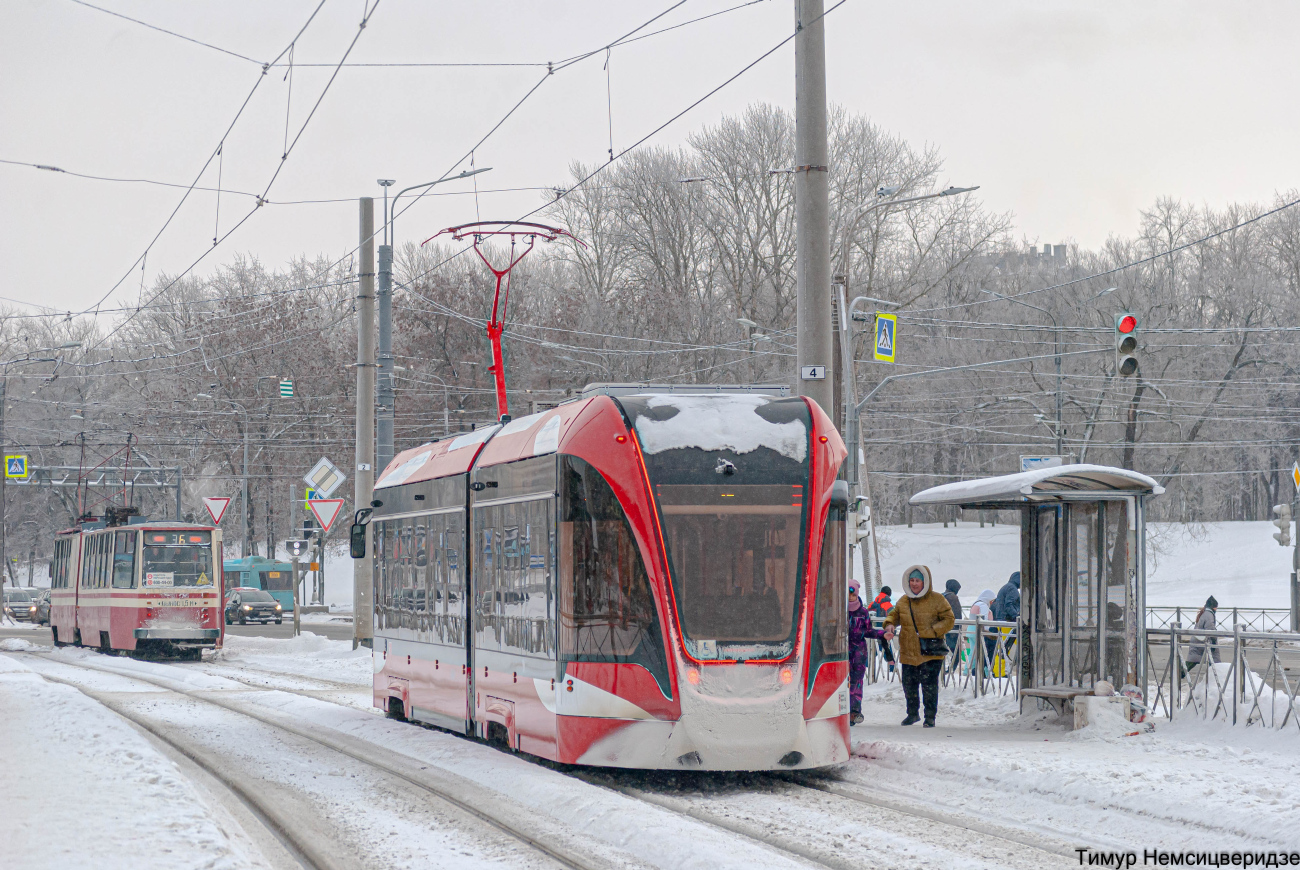 Санкт-Петербург, 71-923М «Богатырь-М» № 8949 Санкт-Петербург, 71-923М «Богатырь-М» № 8949