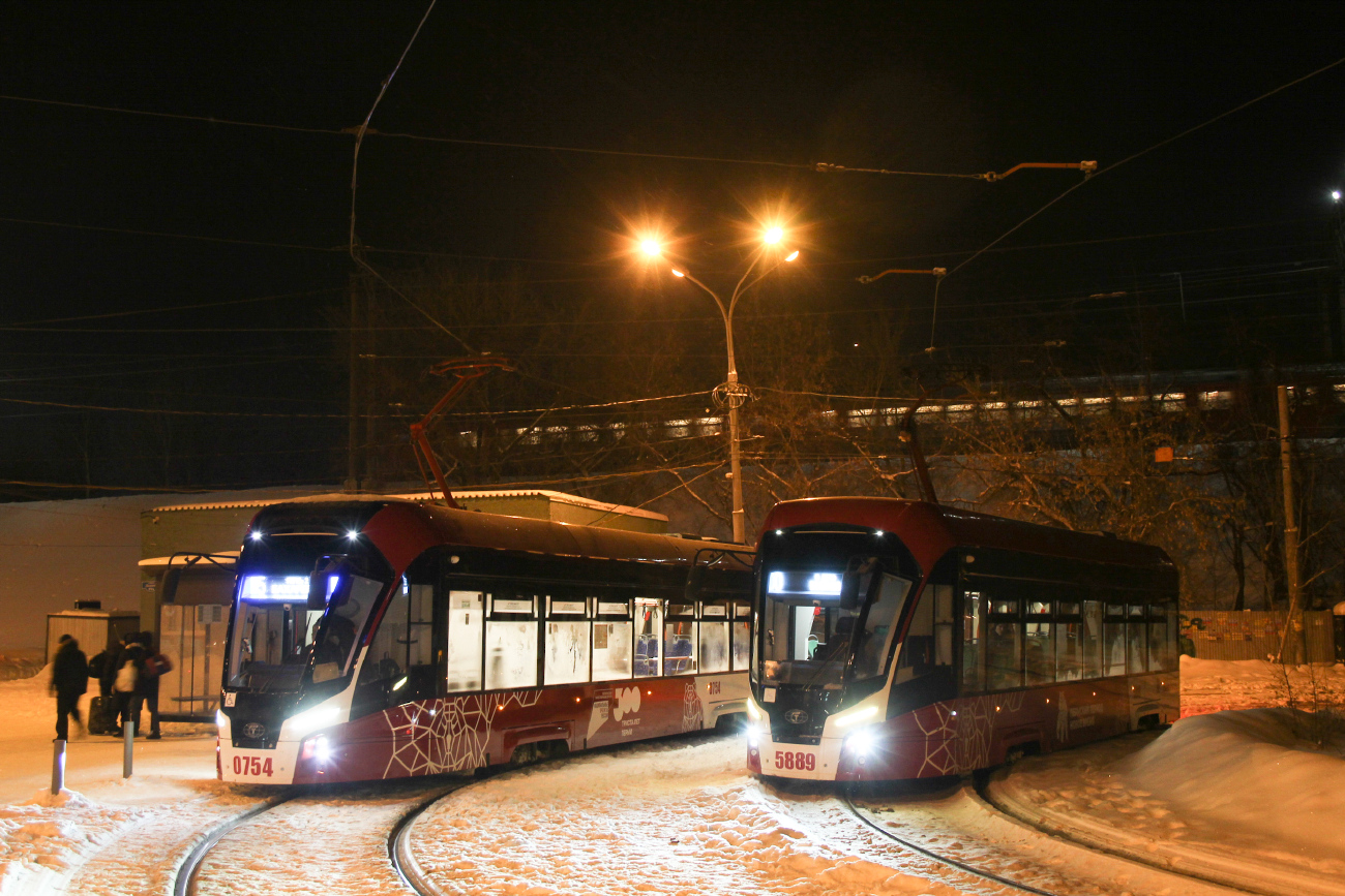 Пермь, 71-911ЕМ «Львёнок» № 5889