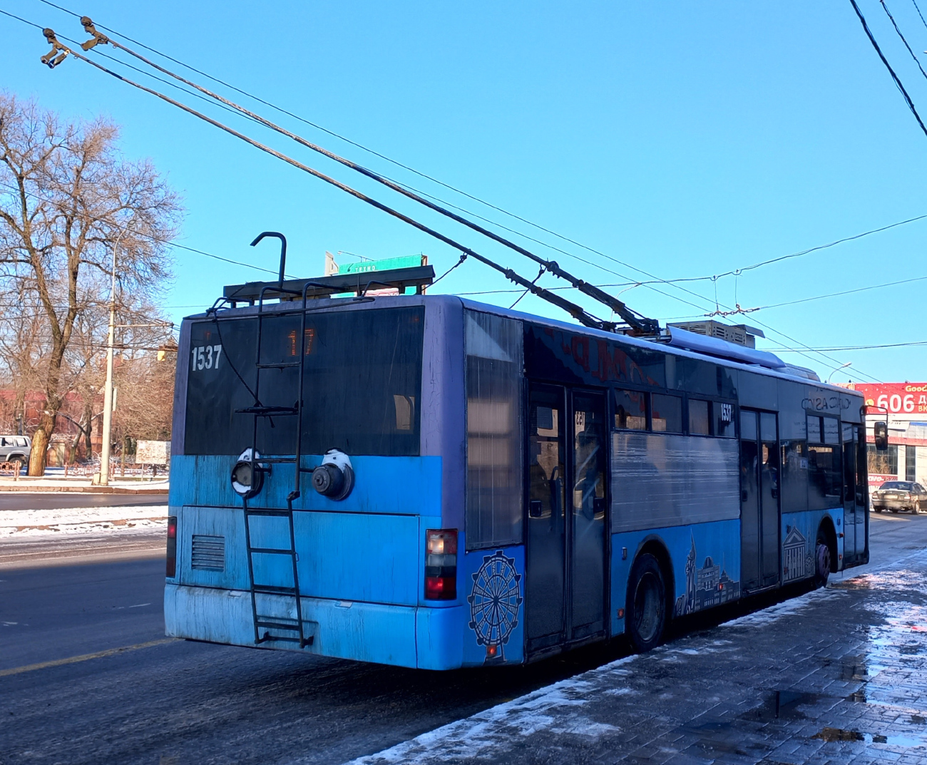 Doněck, LAZ E183A1 č. 1537