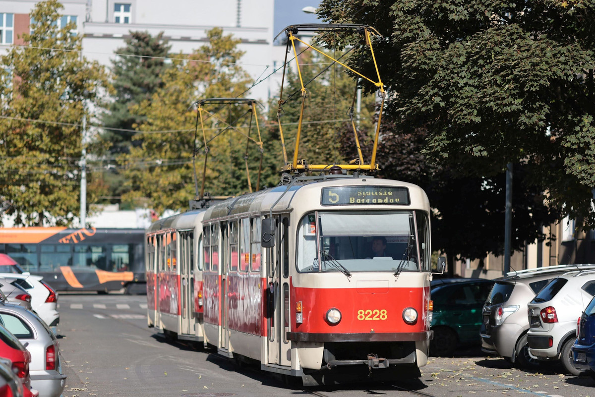 Прага, Tatra T3R.P № 8228
