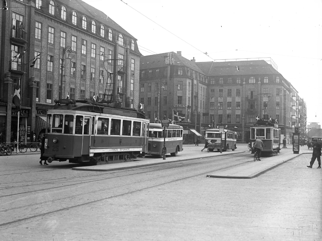 Aarhus, Bremen/AEG 2-axle motor car № 25; Aarhus — Old Photos