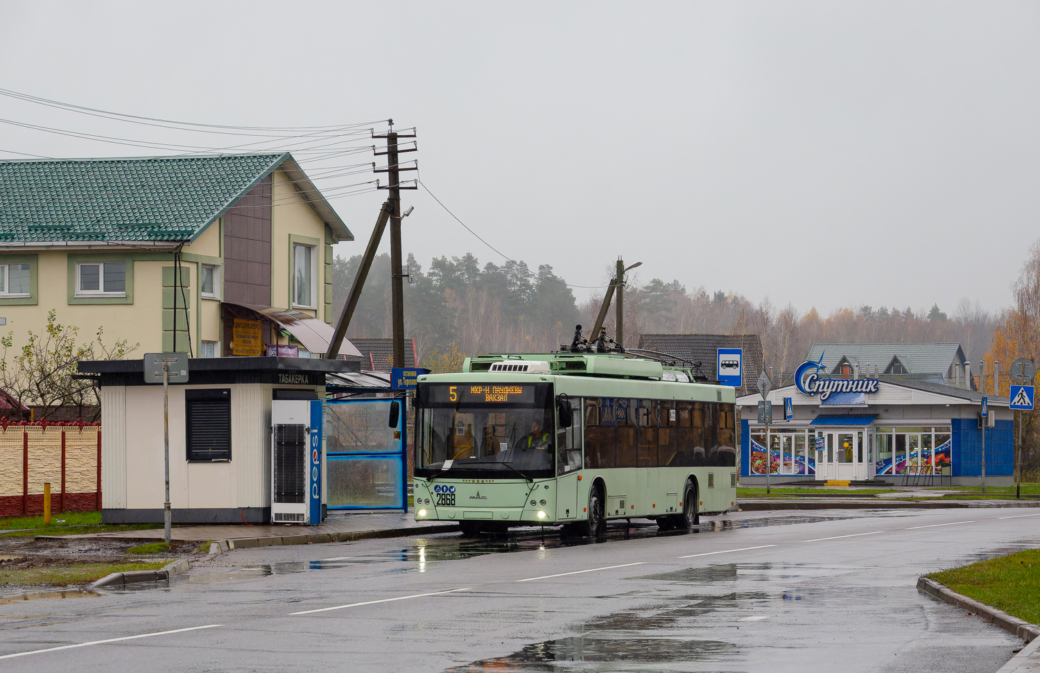 Homiel, MAZ-203T70 č. 2868; Homiel — Traffic on sections using autonomous running