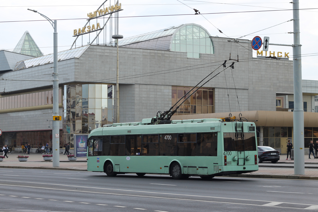 Минск, БКМ 321 № 4700