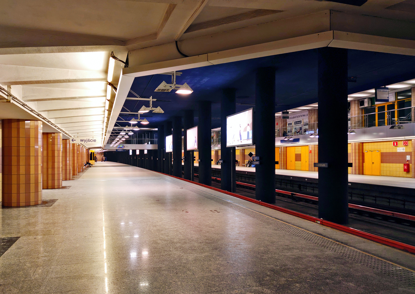 Warsaw — Metro