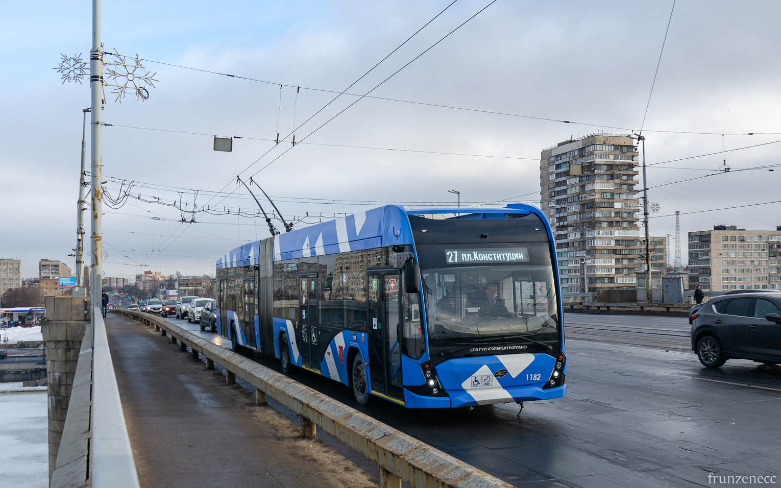 Санкт-Петербург, ВМЗ-6215.01 «Премьер» № 1182