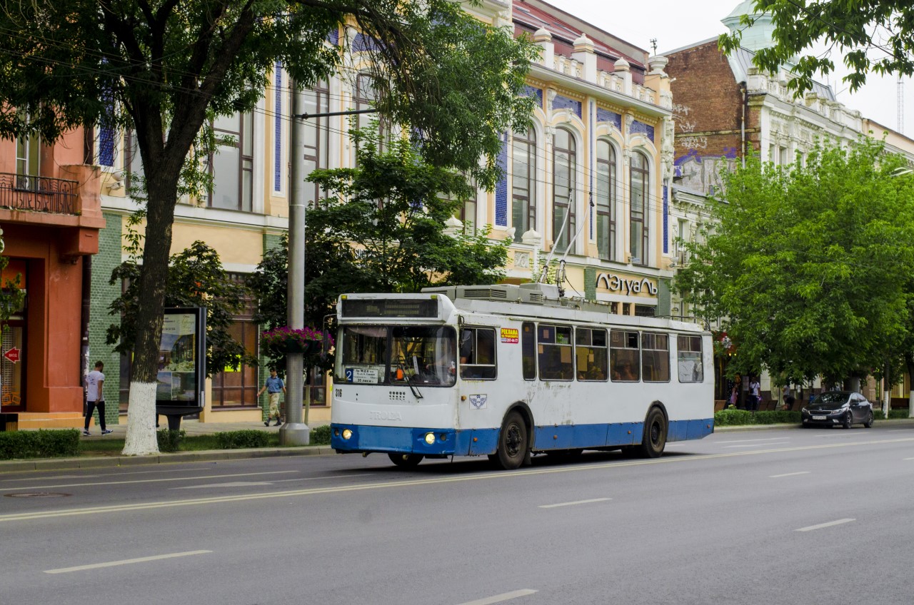 Ростов-на-Дону, ЗиУ-682Г-016.02 (с широкой 1-й дверью) № 316