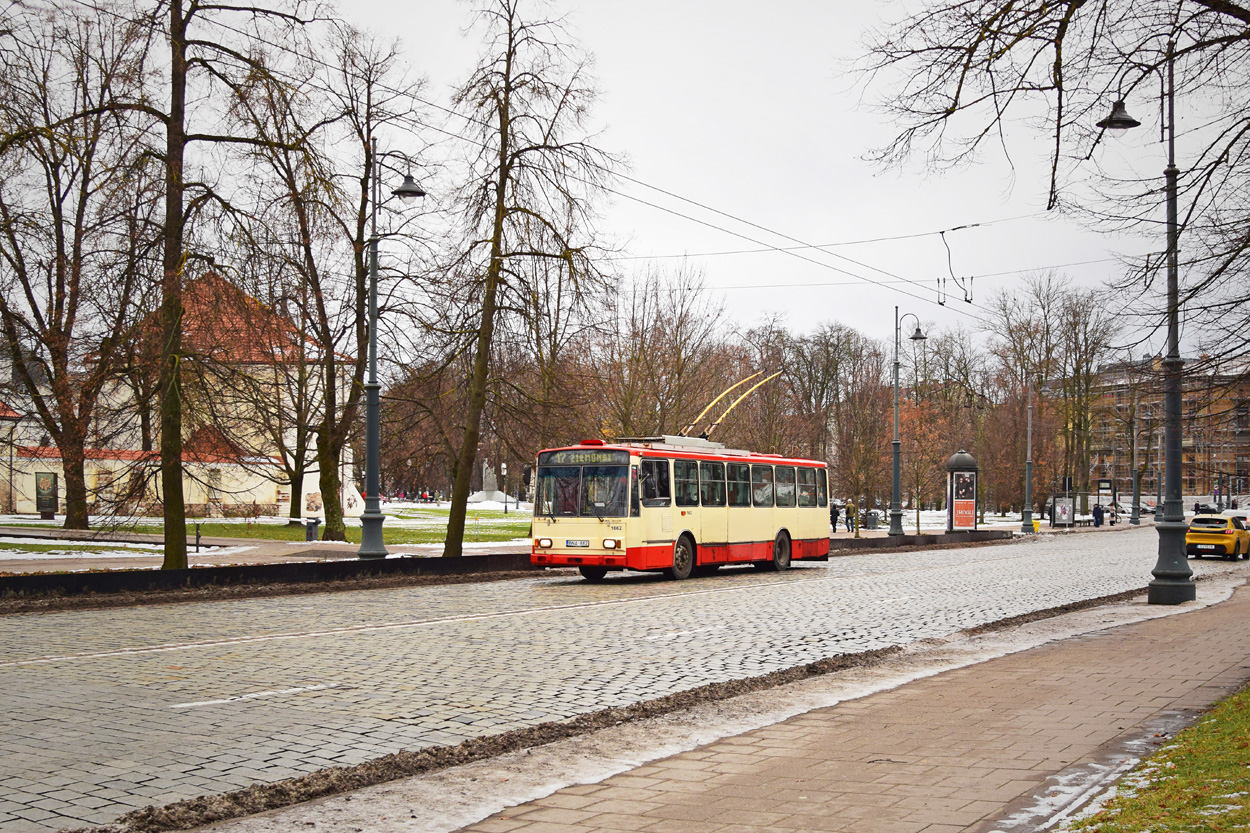 Вильнюс, Škoda 14Tr17/6M № 1662 Вильнюс, Škoda 14Tr17/6M № 1662