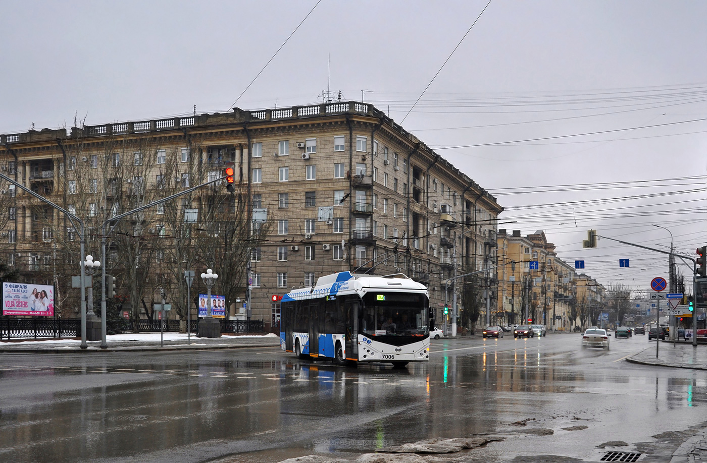 Волгоград, БКМ 32100D № 7006