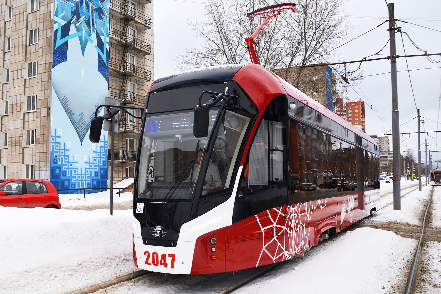 Пермь, 71-911ЕМ «Львёнок» № 2047