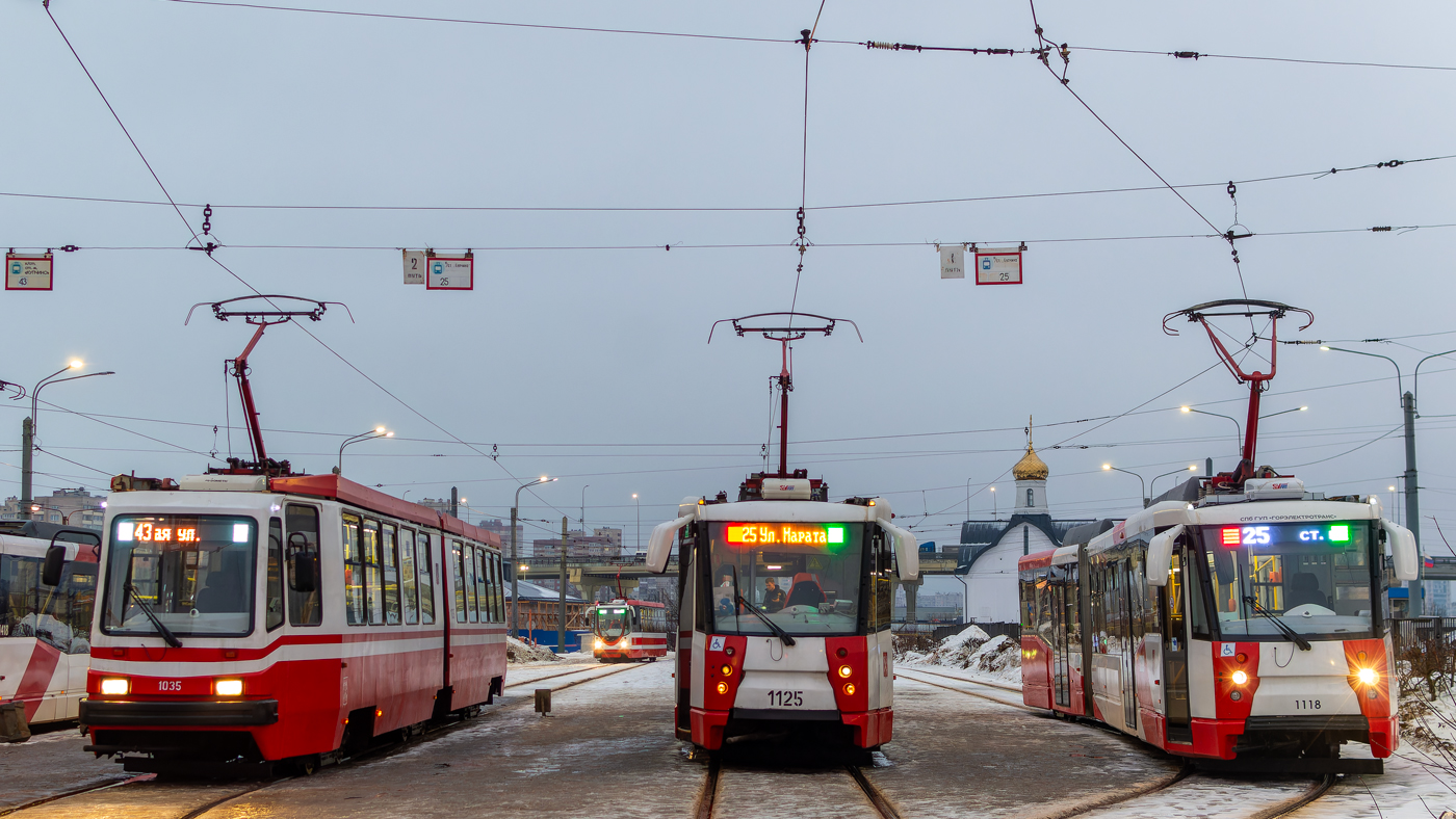 Sankt Petersburg, LVS-86M2 Nr. 1035; Sankt Petersburg, 71-152 (LVS-2005) Nr. 1125; Sankt Petersburg, 71-152 (LVS-2005) Nr. 1118