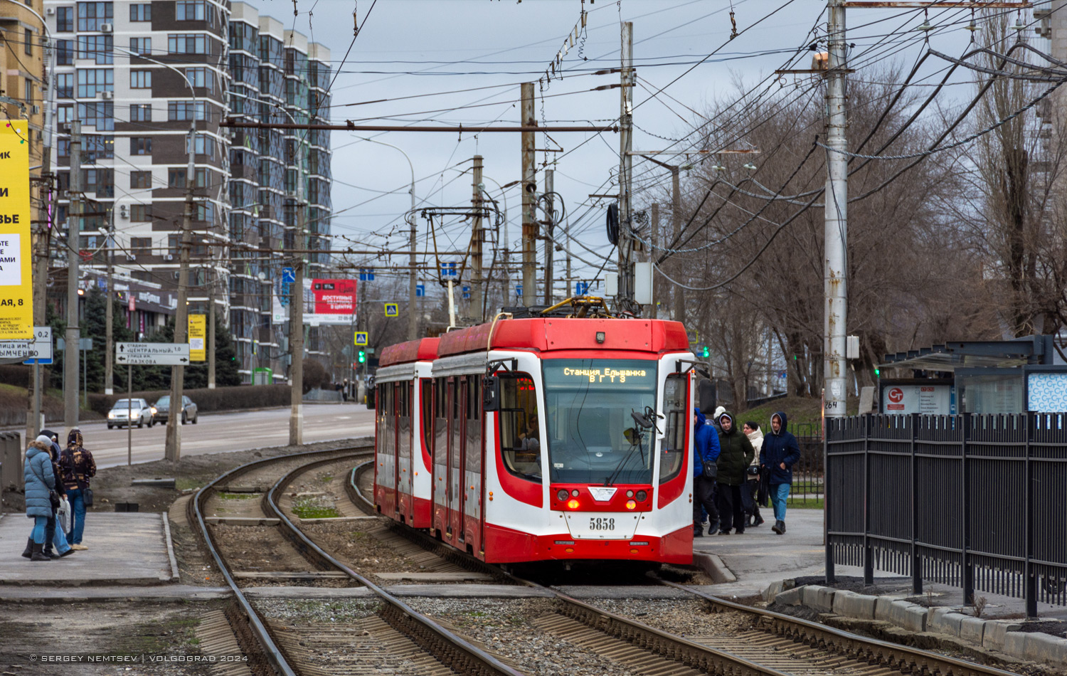 Волгоград, 71-623-03 № 5858