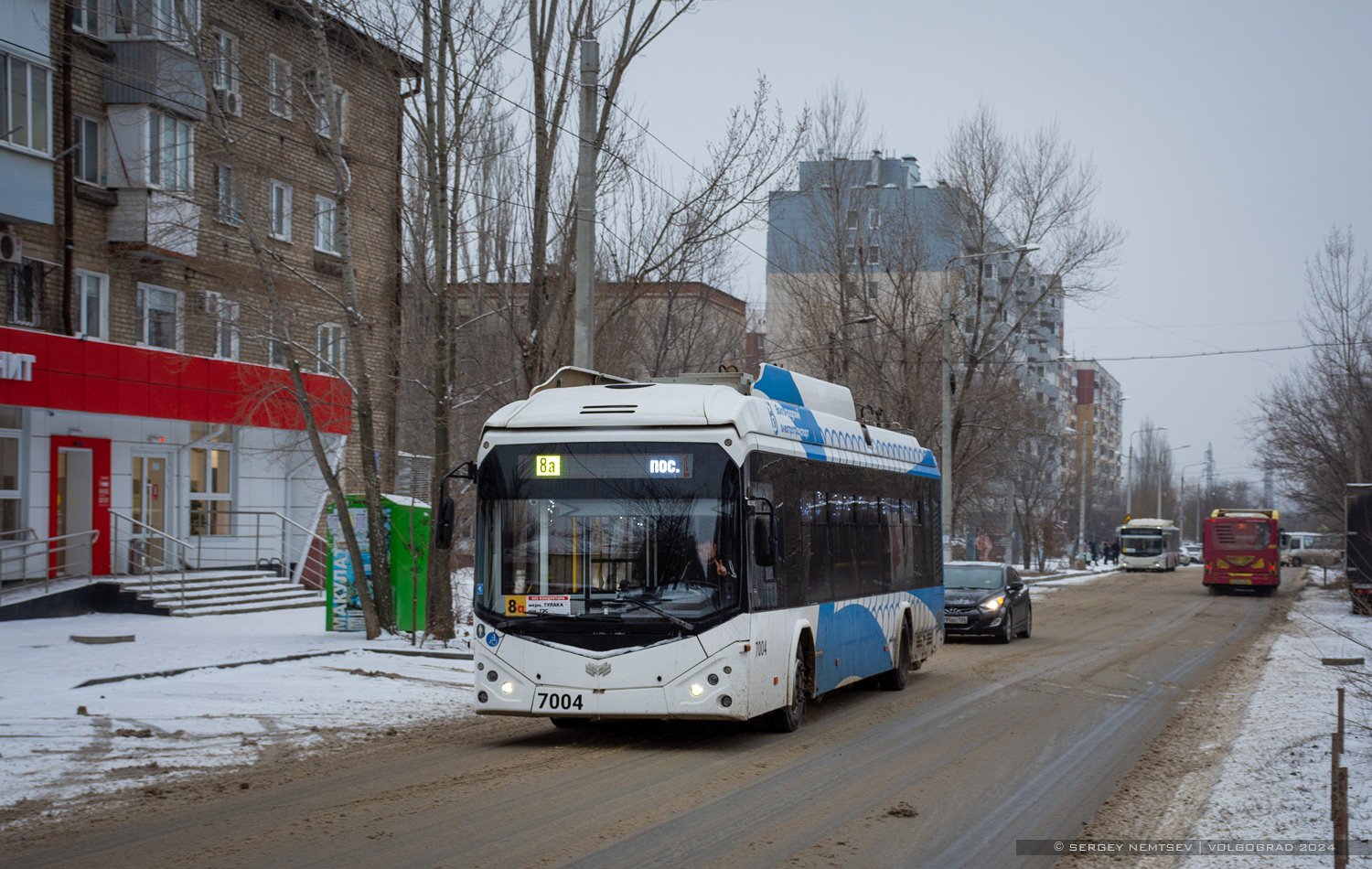Волгоград, БКМ 32100D № 7004