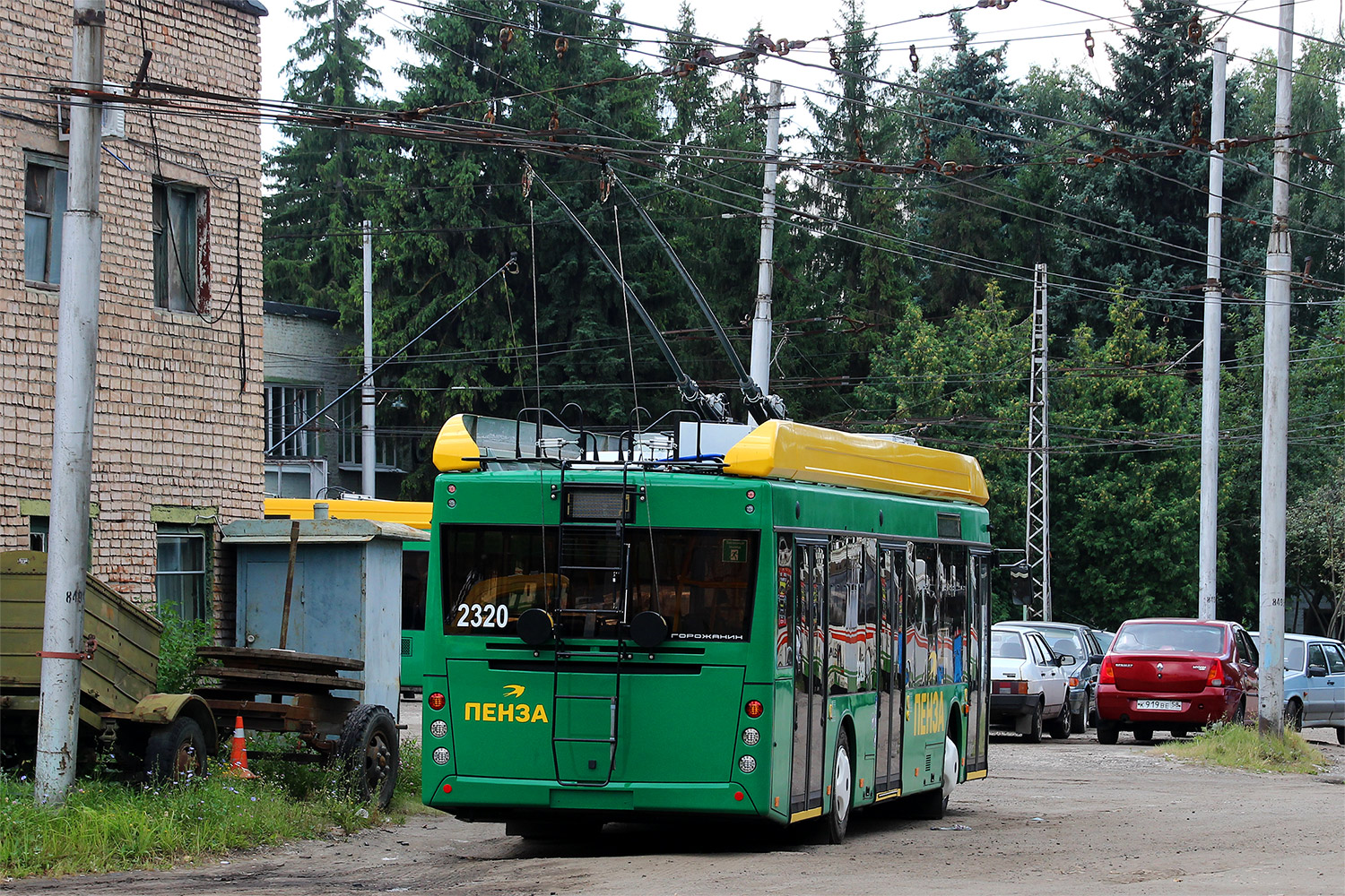 Penza, UTTZ-6241.01 “Gorozhanin” č. 2320