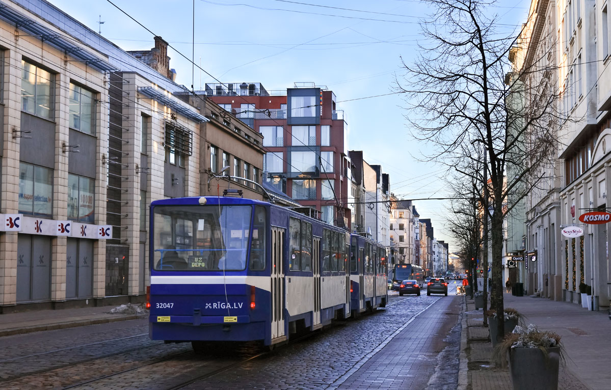 Рига, Tatra T6B5SU № 32047