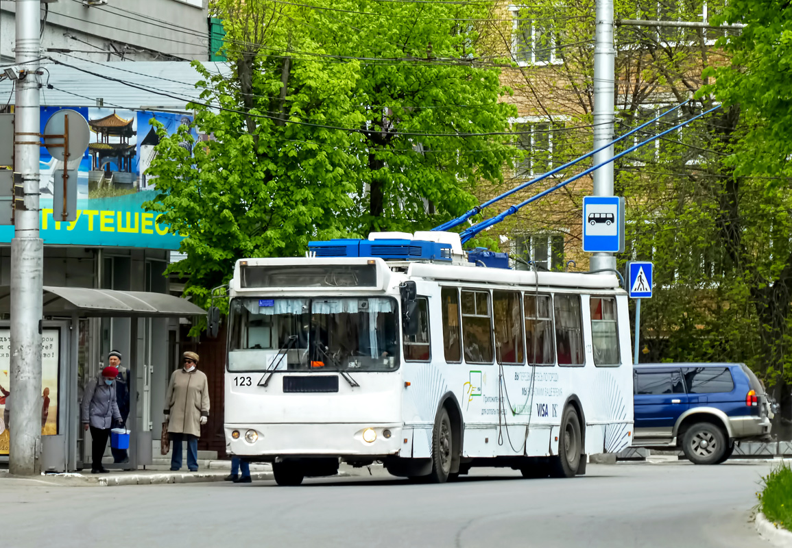 Калуга, ЗиУ-682Г-016.02 № 123