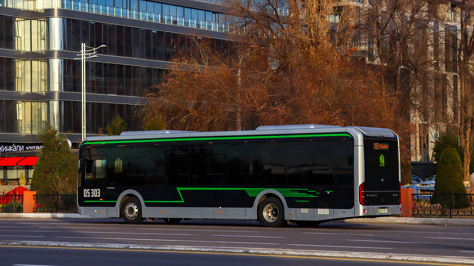 Taschkent, Yutong ZK6126BEVG Nr. 05303