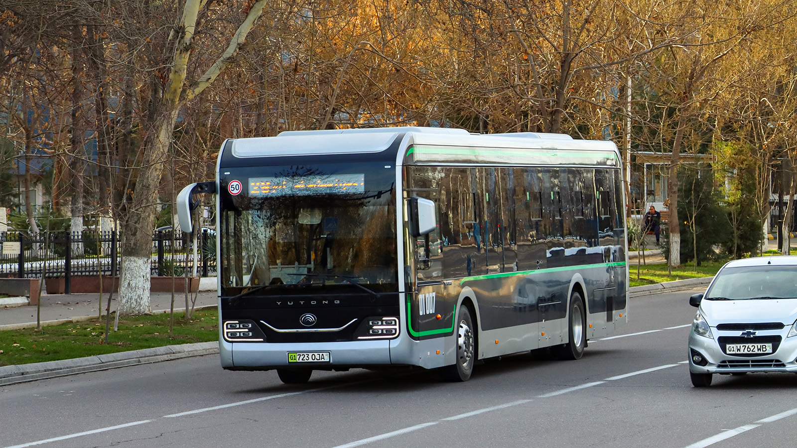 Ташкент, Yutong ZK6126BEVG № 01007