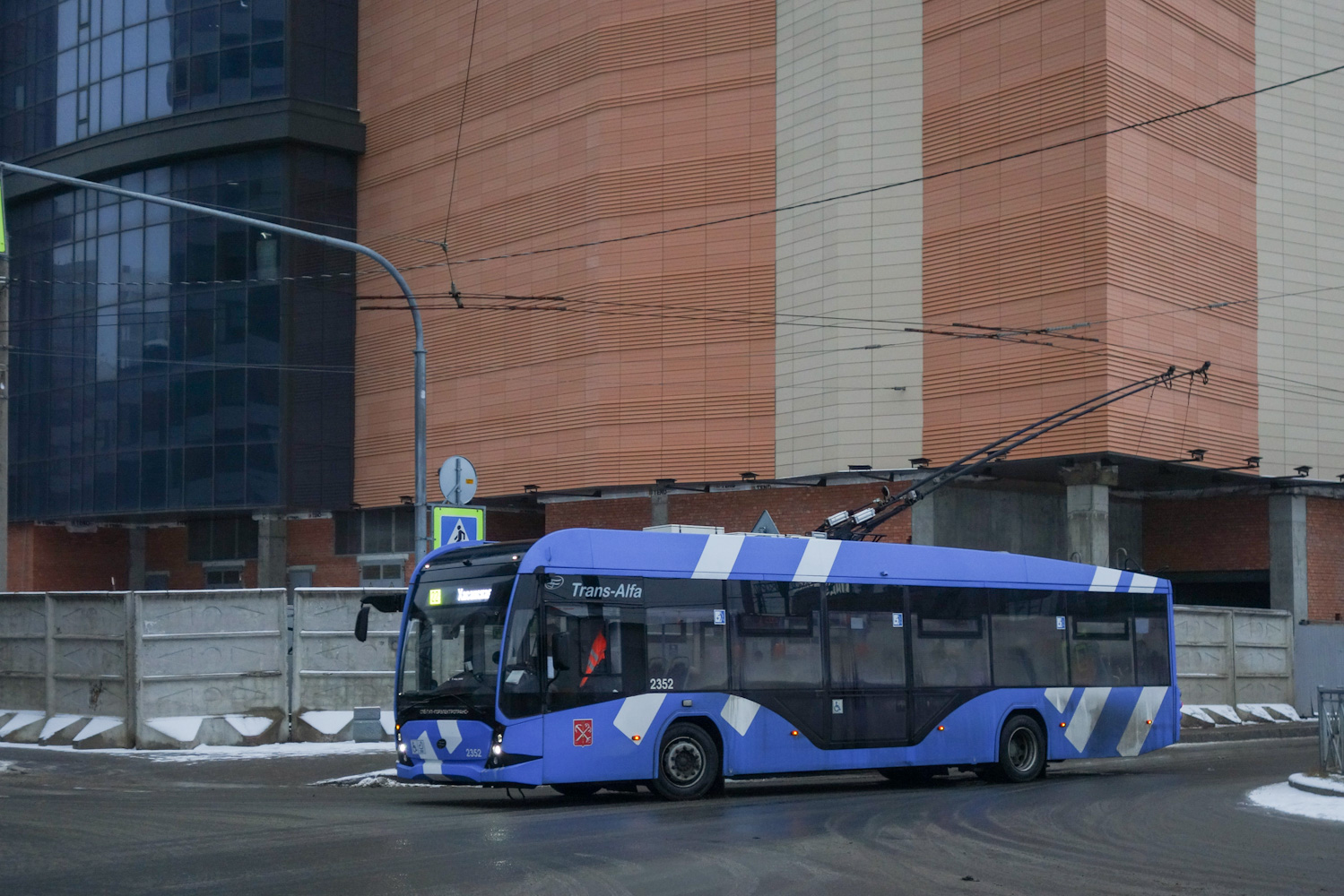 Sankt Petersburg, VMZ-5298.01 “Avangard” Nr. 2352