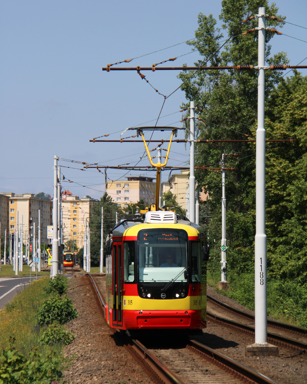 Мост ― Литвинов, Vario LF+ № 315