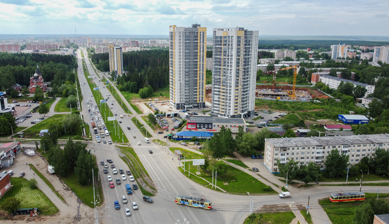 伊熱夫斯克 — Electric transit lines