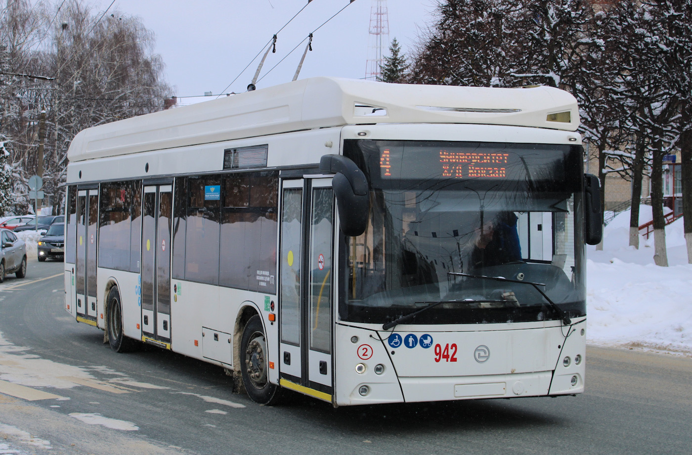 Чебоксары, УТТЗ-6241.01 «Горожанин» № 942