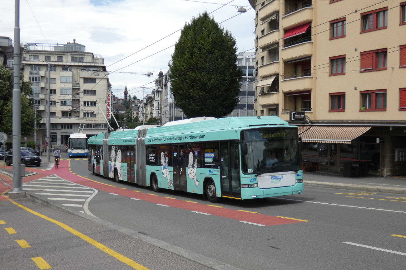 Люцерн, Hess lighTram (BGGT-N2C) № 233