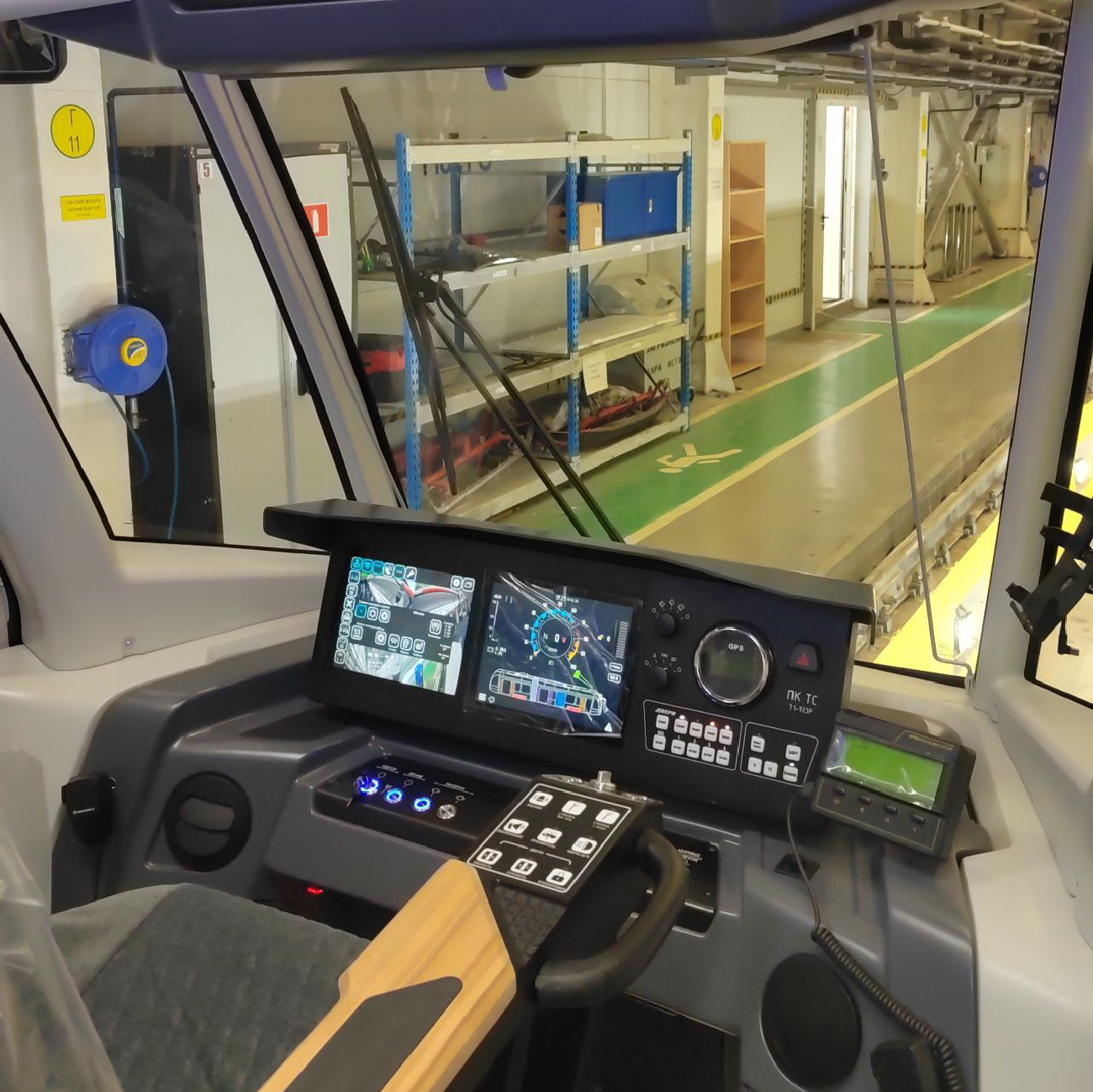 Улан-Удэ, 71-923М «Богатырь-М» № 18; Улан-Удэ — Новые вагоны; Санкт-Петербург — Новые вагоны ПКТС