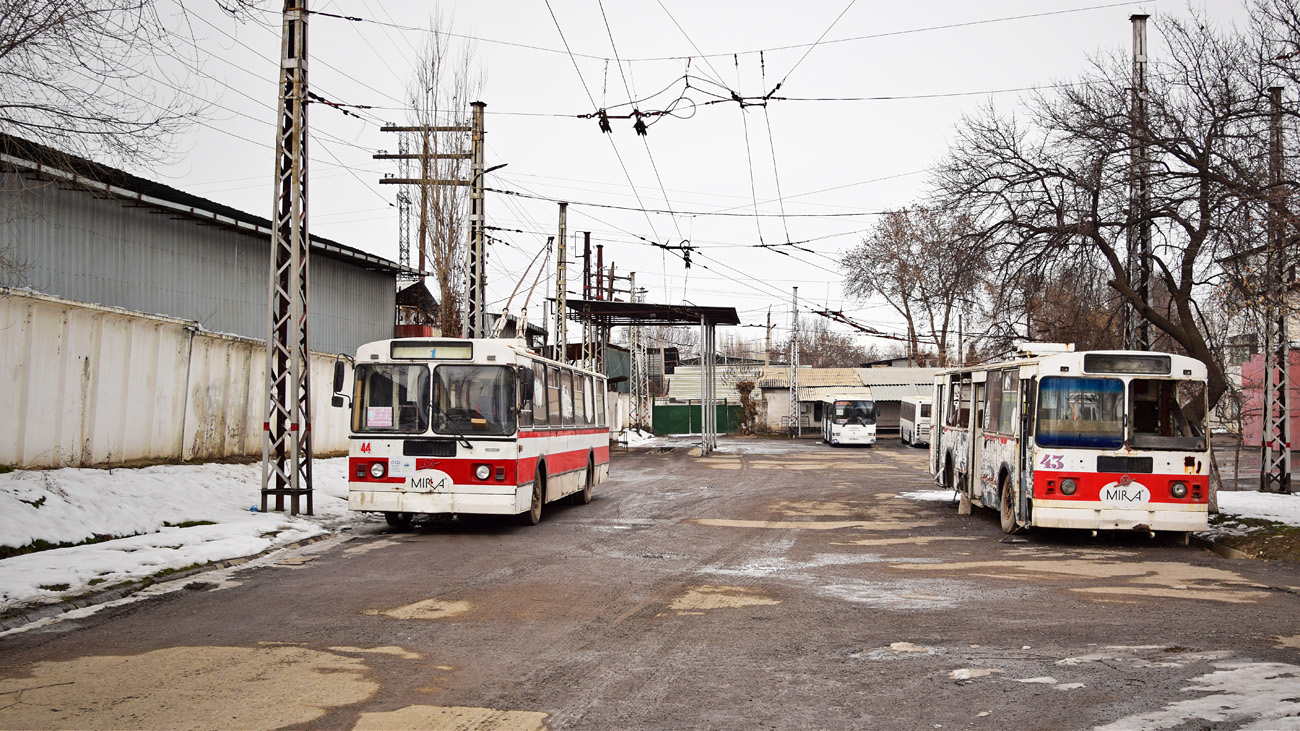 Ош, ЗиУ-682Г-018 [Г0Р] № 44; Ош, ЗиУ-682Г-018 [Г0Р] № 43