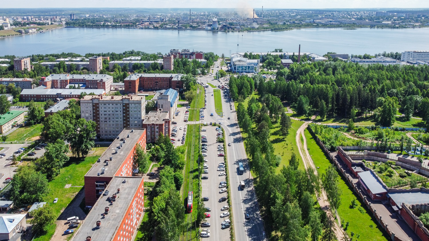 Iżewsk — Electric transit lines