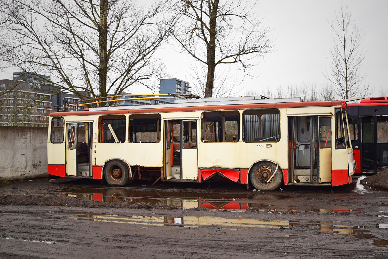 Вильнюс, Škoda 14Tr89/6 № 1559