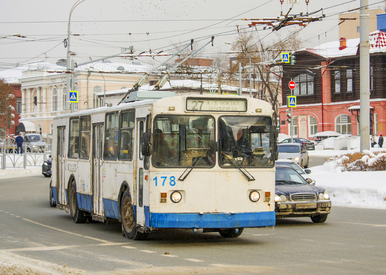 Екатеринбург, ЗиУ-682Г [Г00] № 178