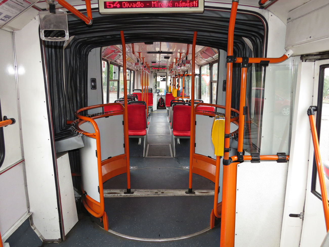 Усти-над-Лабем, Škoda 15Tr13/6M № 563