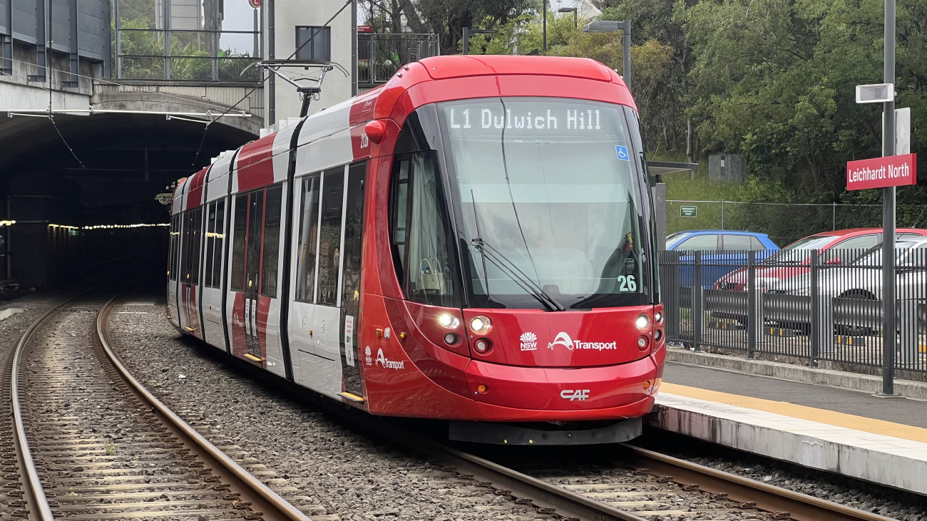 Сидней, CAF Urbos 100 № 2126 (26)