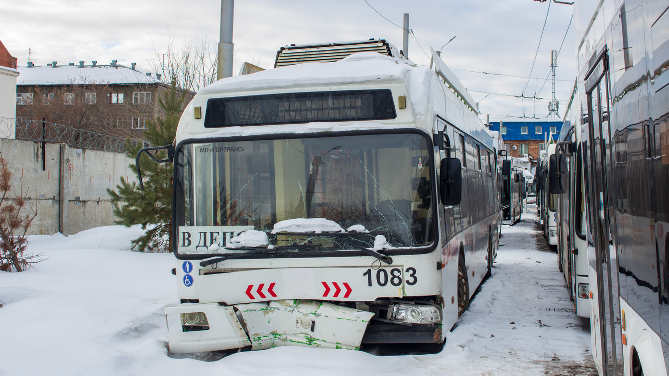 Красноярск, БКМ 321 № 1083