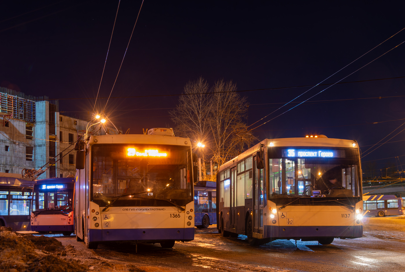 Санкт-Петербург, Тролза-5265.00 «Мегаполис» № 1365; Санкт-Петербург, Тролза-6206.01 «Мегаполис» № 1137