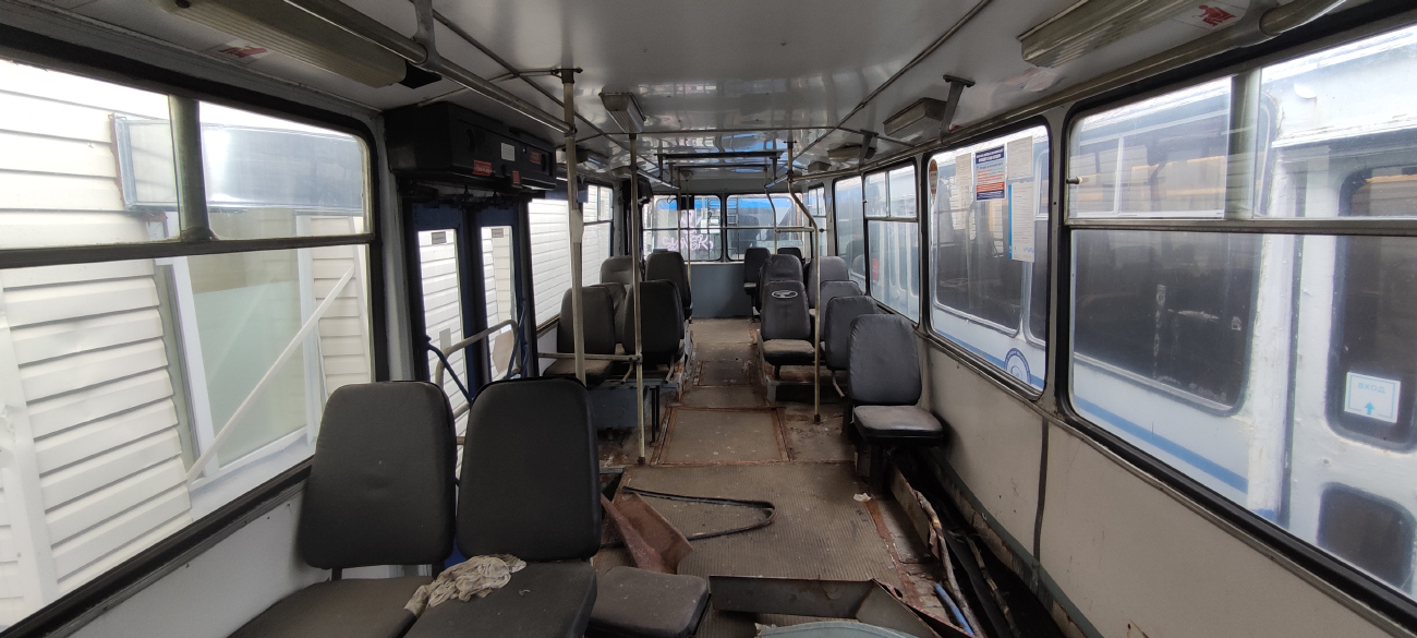 Москва, МТрЗ-6223-0000010 № 8005