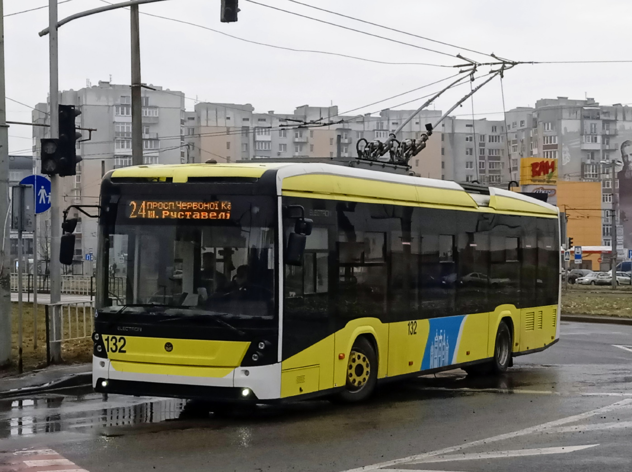 Львов, Electron T19102 № 132