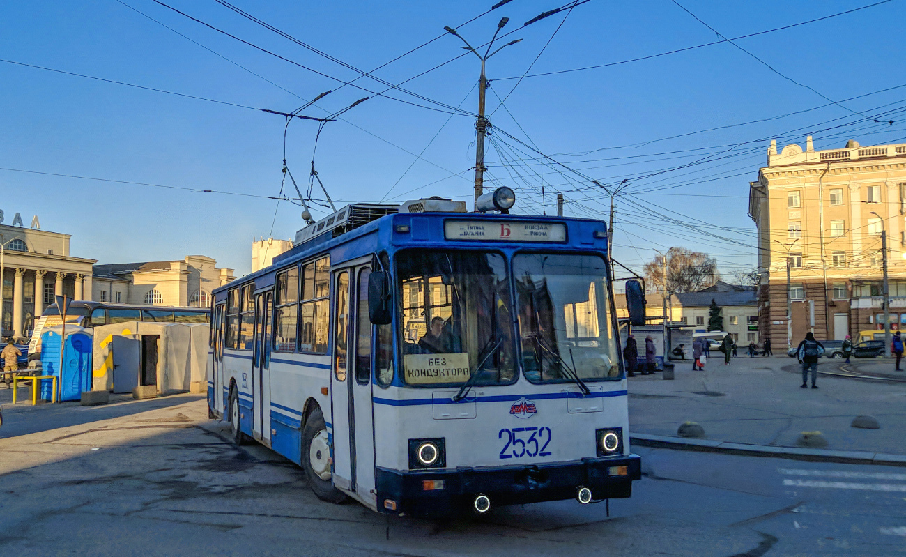 Дняпро, ЮМЗ Т2 № 2532