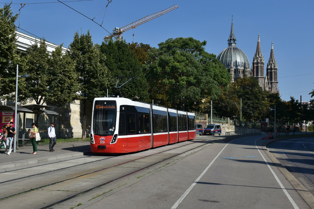 Beč, Bombardier Flexity Wien (Type D) Br. 329