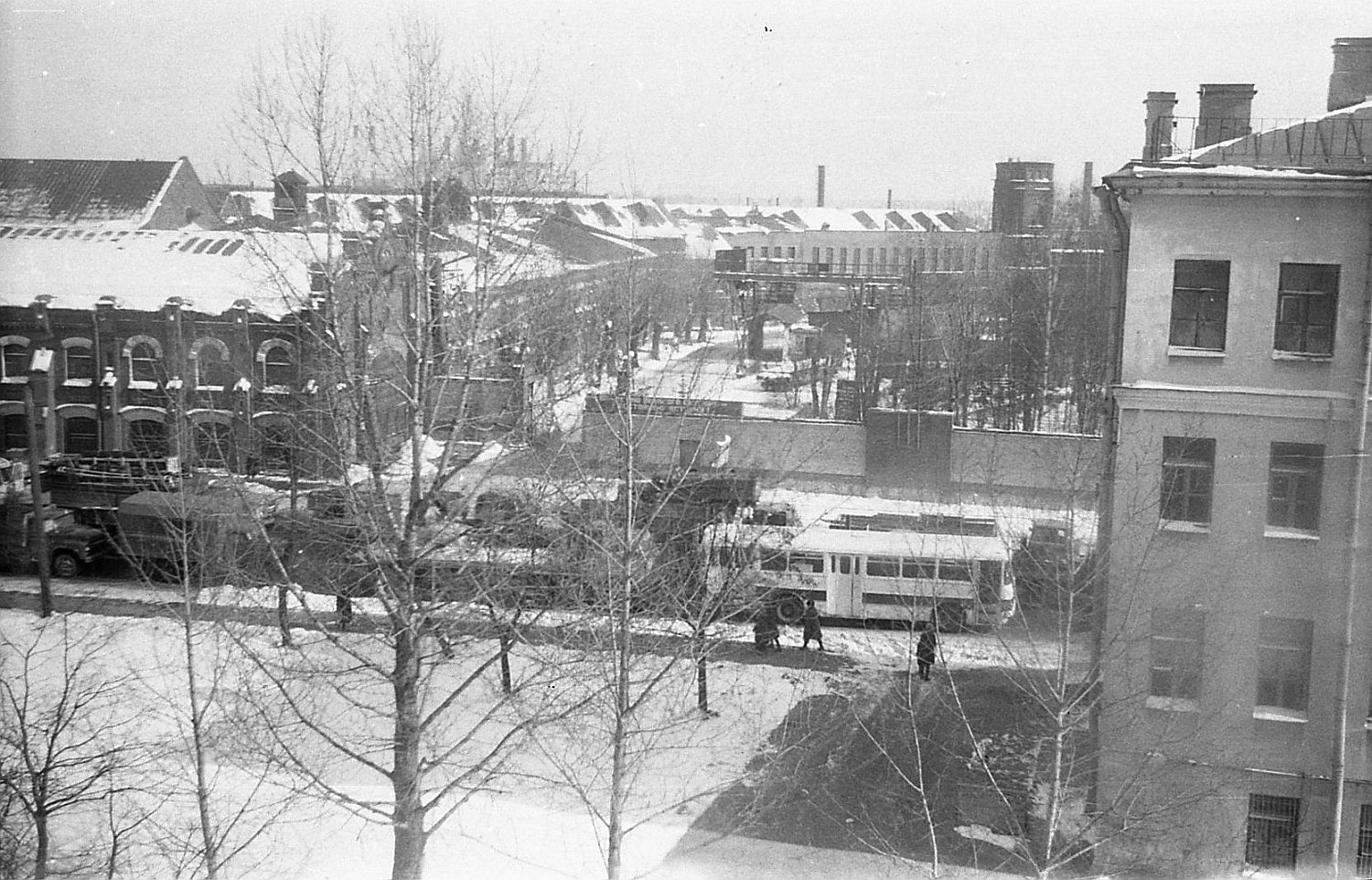 Saint-Pétersbourg — Dismantling and abandoned lines; Saint-Pétersbourg — Historic Photos of Tramway Infrastructure